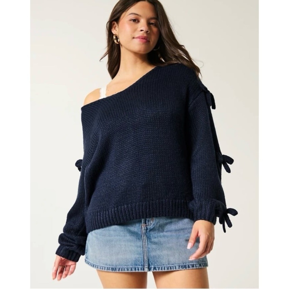 Hollister Navy Bows Tie Sleeve Chunky Knit Sweater Women's XS NWT Cozy Slouchy